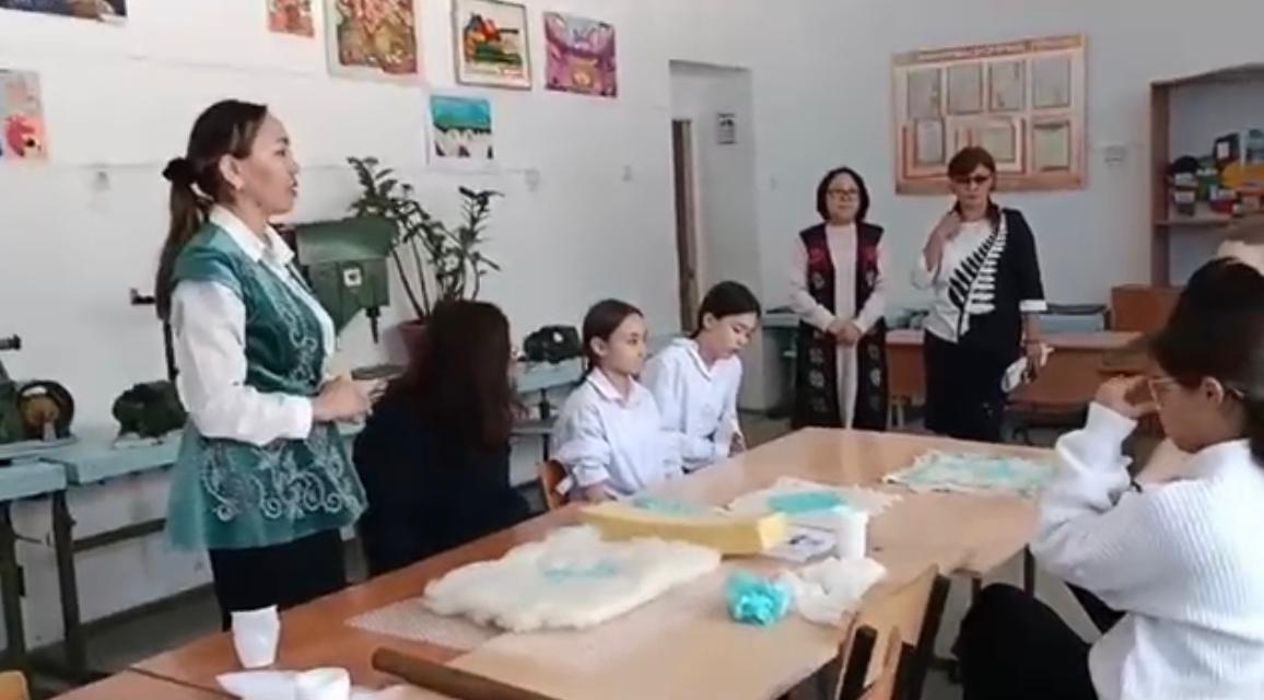«Ғажайып киіз» шеберлік сабағы – қолөнер әлеміне саяхат!